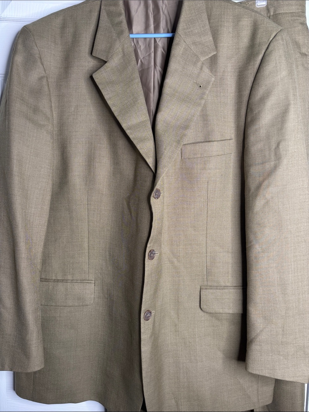 Men's Two-Piece Suit in Olive - Picture 4 of 13